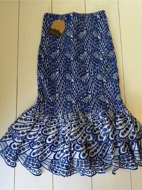 Mainstrip Midi Skirt